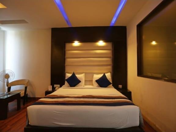 Hotel The Platform Near Us Embassy Chanakyapuri Delhi New Delhi Exteriör bild